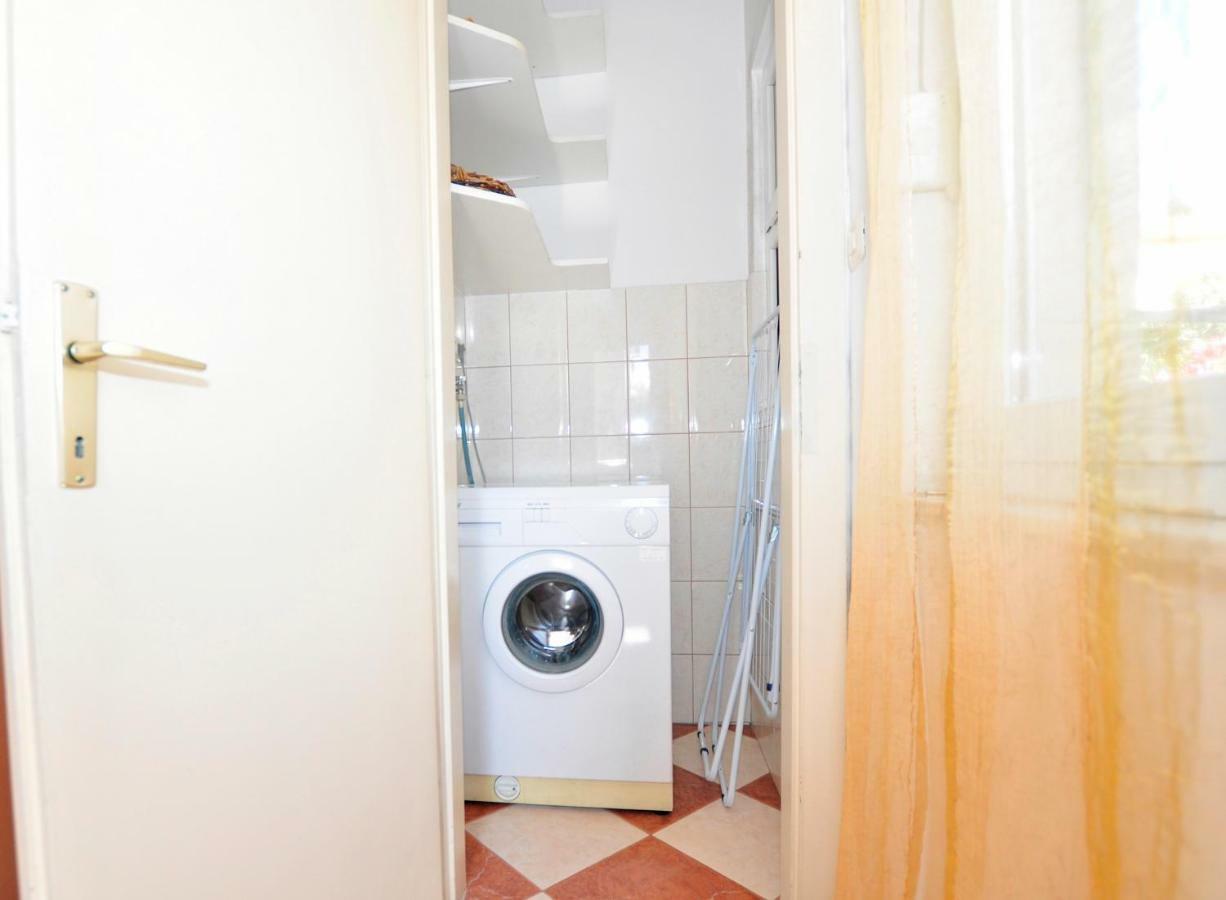 Sunny Center Apartment Split Exterior foto